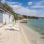 G * Trogir